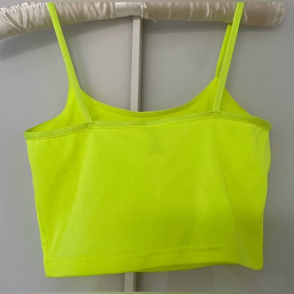 TNA Cropped Neon Tank - Picture 3 of 4